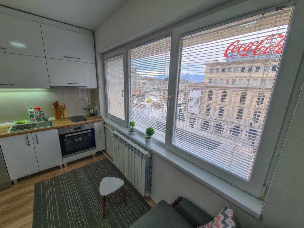סקופיה Rooftop Apartment At Mainsquare מראה חיצוני תמונה