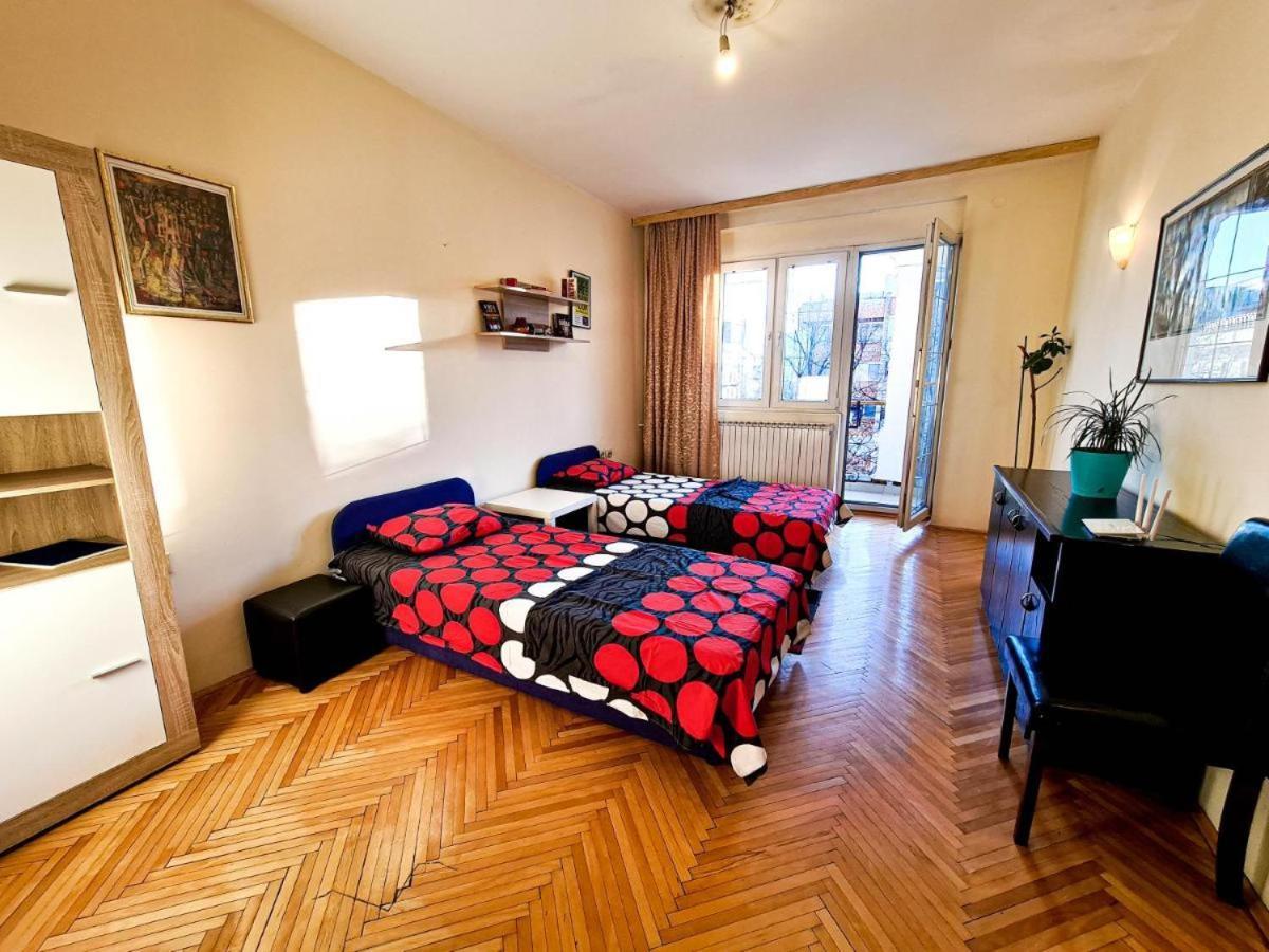 סקופיה Rooftop Apartment At Mainsquare מראה חיצוני תמונה