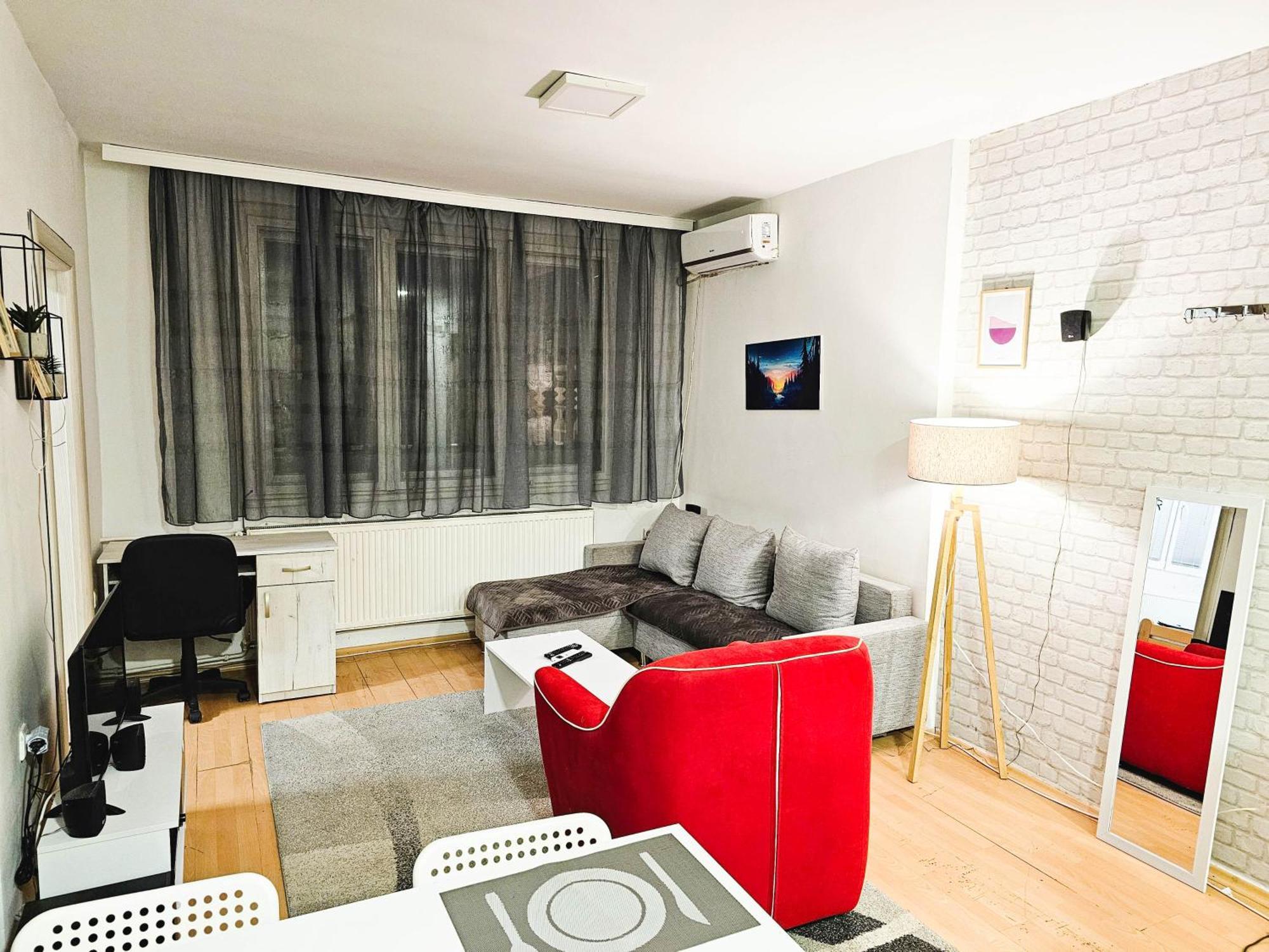 סקופיה Rooftop Apartment At Mainsquare מראה חיצוני תמונה