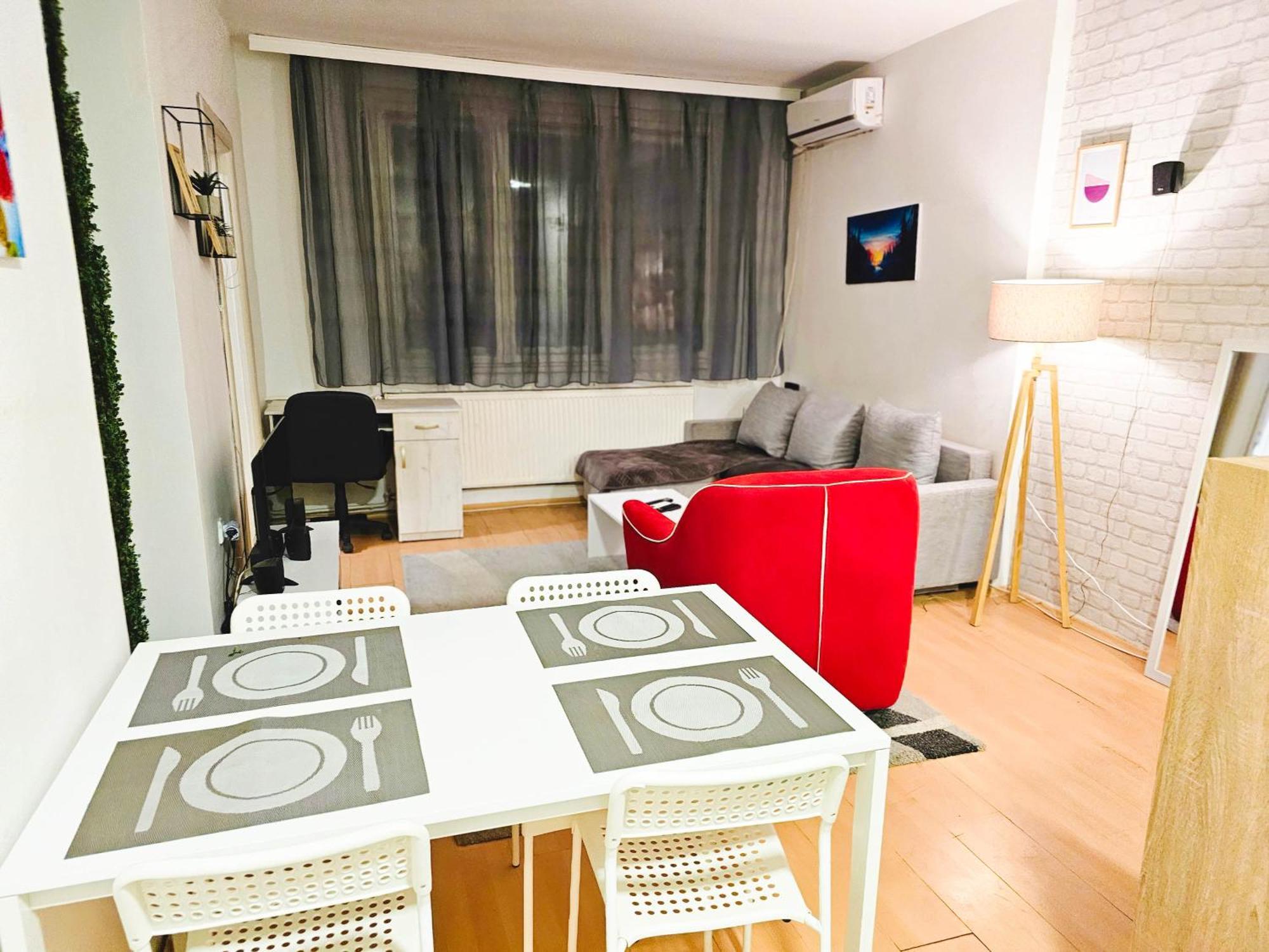 סקופיה Rooftop Apartment At Mainsquare מראה חיצוני תמונה